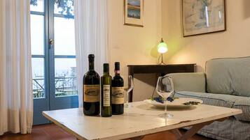 Télévision, cheminée