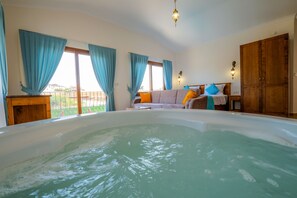 Vila Deluks | Jet tub