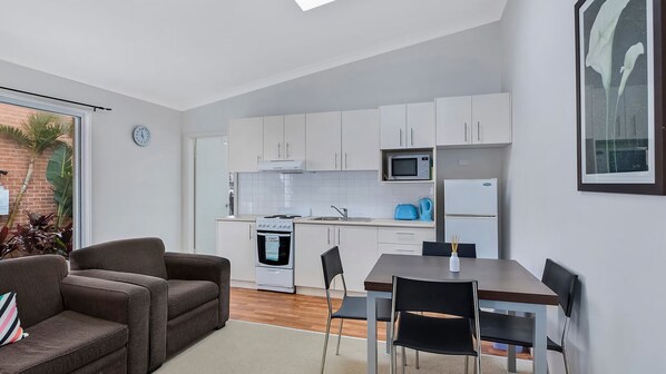 Fridge, microwave, oven, stovetop - Surfside Palms 14 - Pool, Central Location (The Entrance)