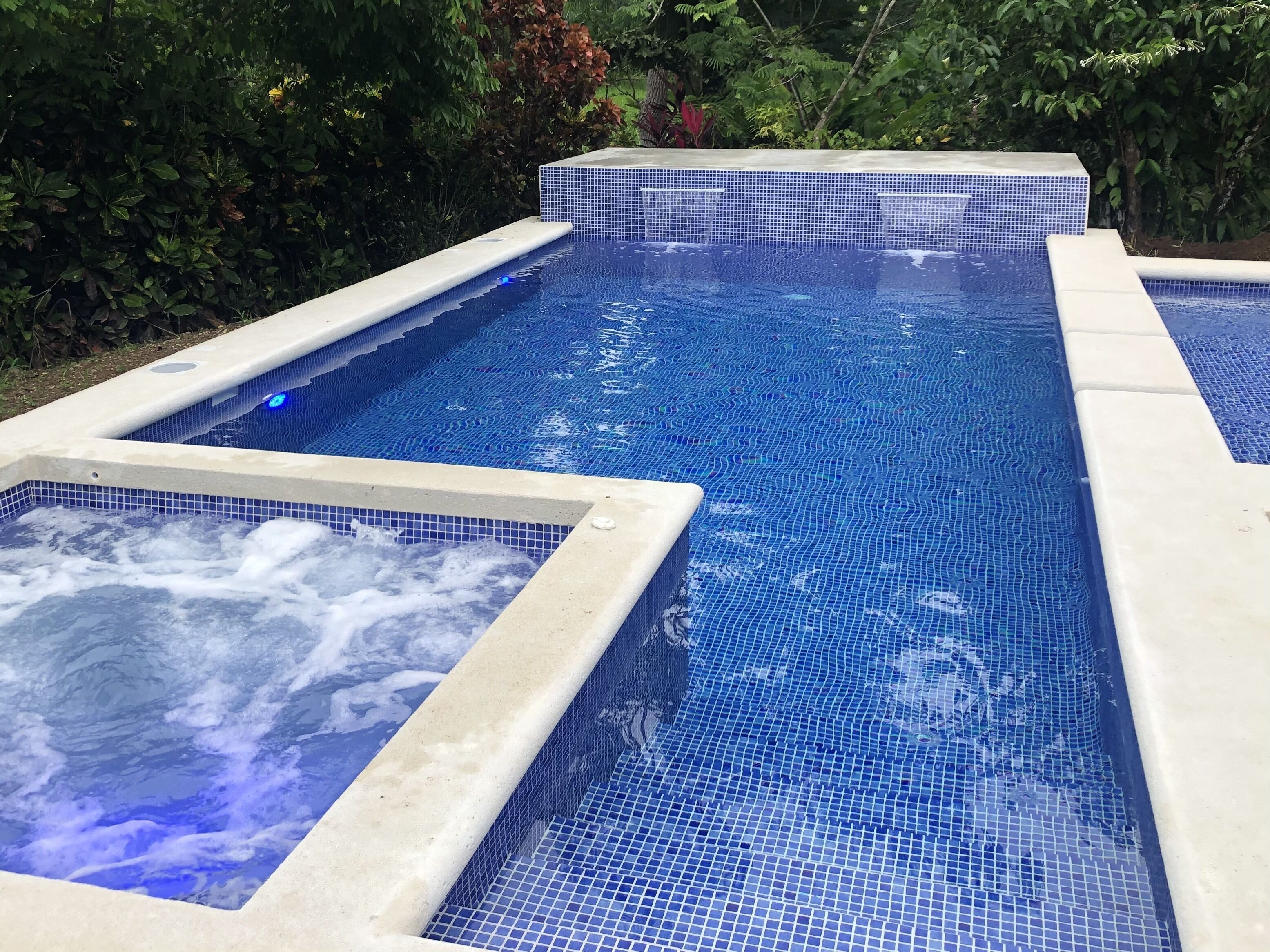 Piscine extérieure