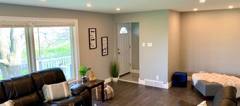 The Grand Gorge Villa-With Yard& Parking