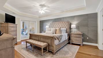 3 habitaciones, tabla de planchar con plancha, wifi y ropa de cama