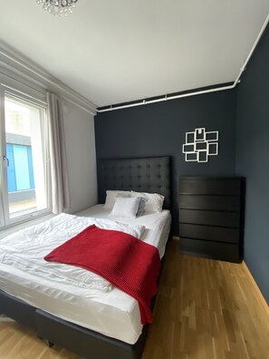 1 bedroom, iron/ironing board, free WiFi, bed sheets