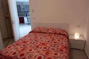 1 bedroom, iron/ironing board, WiFi