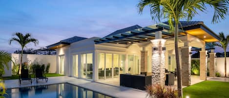 3-Bedroom Private Pool Villa | Yksityinen uima-allas