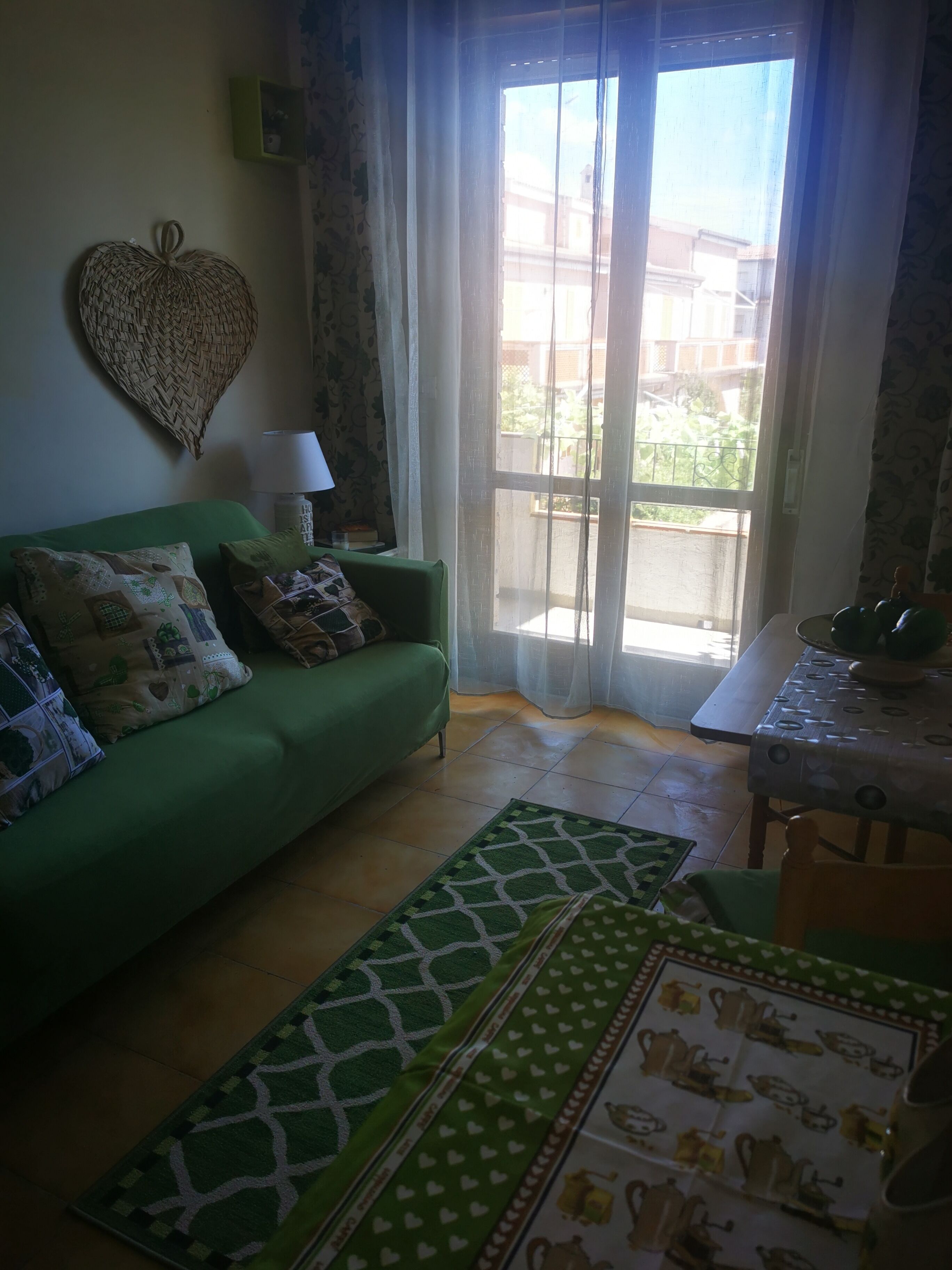 Lägenhet - flera sängar | Vardagsrum | 30-tums tv med digitalkanaler