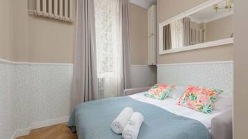 1 camera, ferro/asse da stiro, Wi-Fi, lenzuola