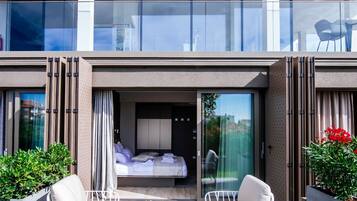 Appartement Design, 1 chambre, accĂšs piscine, vue mer | Terrasse/Patio