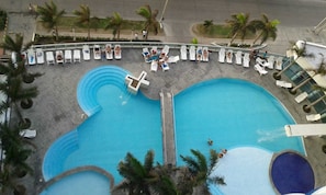 Indoor pool, outdoor pool
