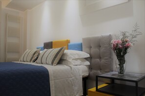 3 camere, ferro/asse da stiro, Wi-Fi gratuito, lenzuola