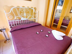 Acesso à internet, roupa de cama