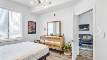 1 bedroom, iron/ironing board, free WiFi, bed sheets