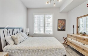 1 bedroom, iron/ironing board, free WiFi, bed sheets