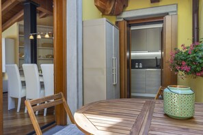 Apartment | Terrace/patio - New Deal - APT with Terrace & Jacuzzi (Palmanova)