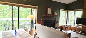 Updated! Cozy and clean two bedroom condo.