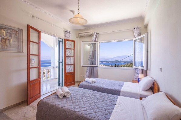 Elite Villa | 7 bedrooms, individually decorated, individually furnished - Villa Agathi with amazing view and pool (Corfu)