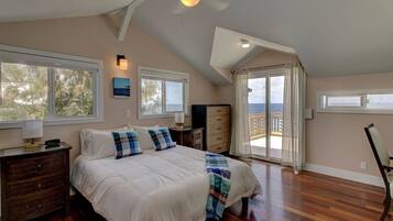 Nhà, 2 phòng ngủ | 2 phòng ngủ, bàn, khu vực làm việc phù hợp cho laptop