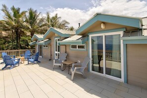 House, 2 Bedrooms | Exterior