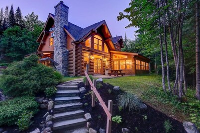 Waterfront - Family, Pool & Spa