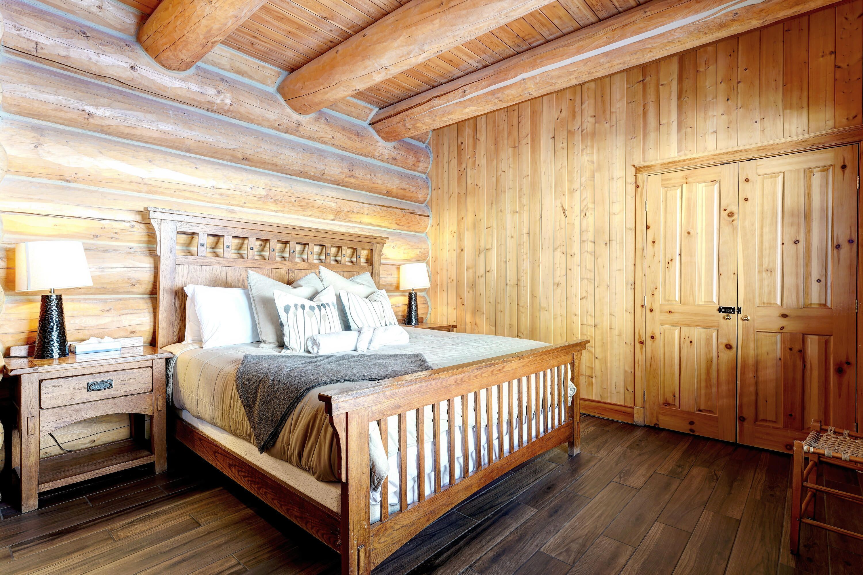 4 chambres, fer et planche à repasser, Wi-Fi, draps fournis