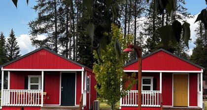 The Red Station by Glacier - Cabin #8 with AC and laundry