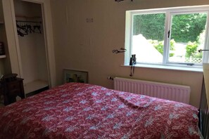 2 habitaciones, internet y ropa de cama 