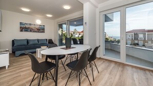 Uklassifisert bilde, 4 av 42, knapp