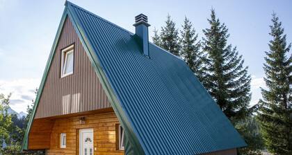 Cheerful Holiday Home Ideal For 6 People