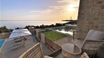 Balcony view
