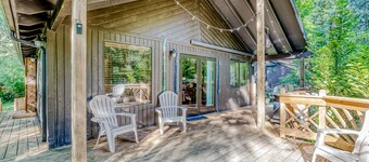 Woodland Cabin w/ Large Deck, Gas Grill, Wood Stove & WiFi - Dogs Welcome