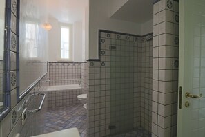 パノラミック ハウス | バスルーム