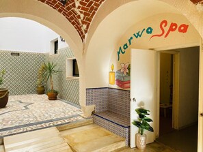 Body treatments, deep-tissue massages, Thai massages, facials - Hôtel résidence El Fatimi (Mahdia)