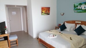 Caja de seguridad en la habitación, wifi gratis y ropa de cama