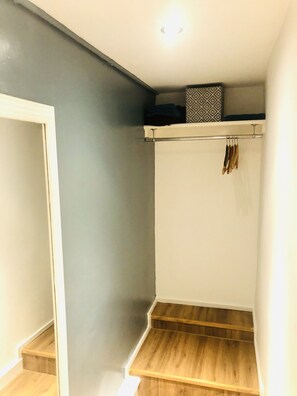 Apart Daire, Banyolu/Duşlu (Lower Ground ) | 1 yatak odası
