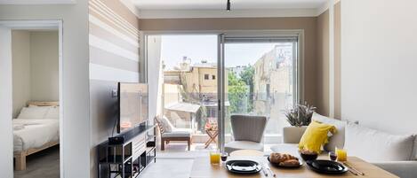 Apartament | Sala d'estar | Televisor de pantalla plana