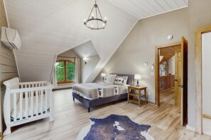 4 chambres, bureau, Internet gratuit, draps fournis