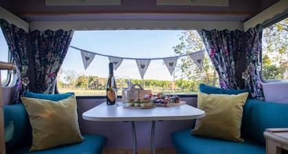 Private Glamping in a Vintage Caravan & Bell Tent