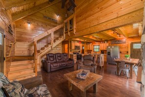 Smart-TV, Kamin, Videospiele