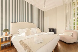 1 quarto, ferros/tábuas de passar roupa, Wi-Fi, roupa de cama