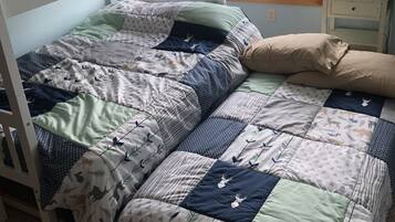 4 bedrooms, free WiFi