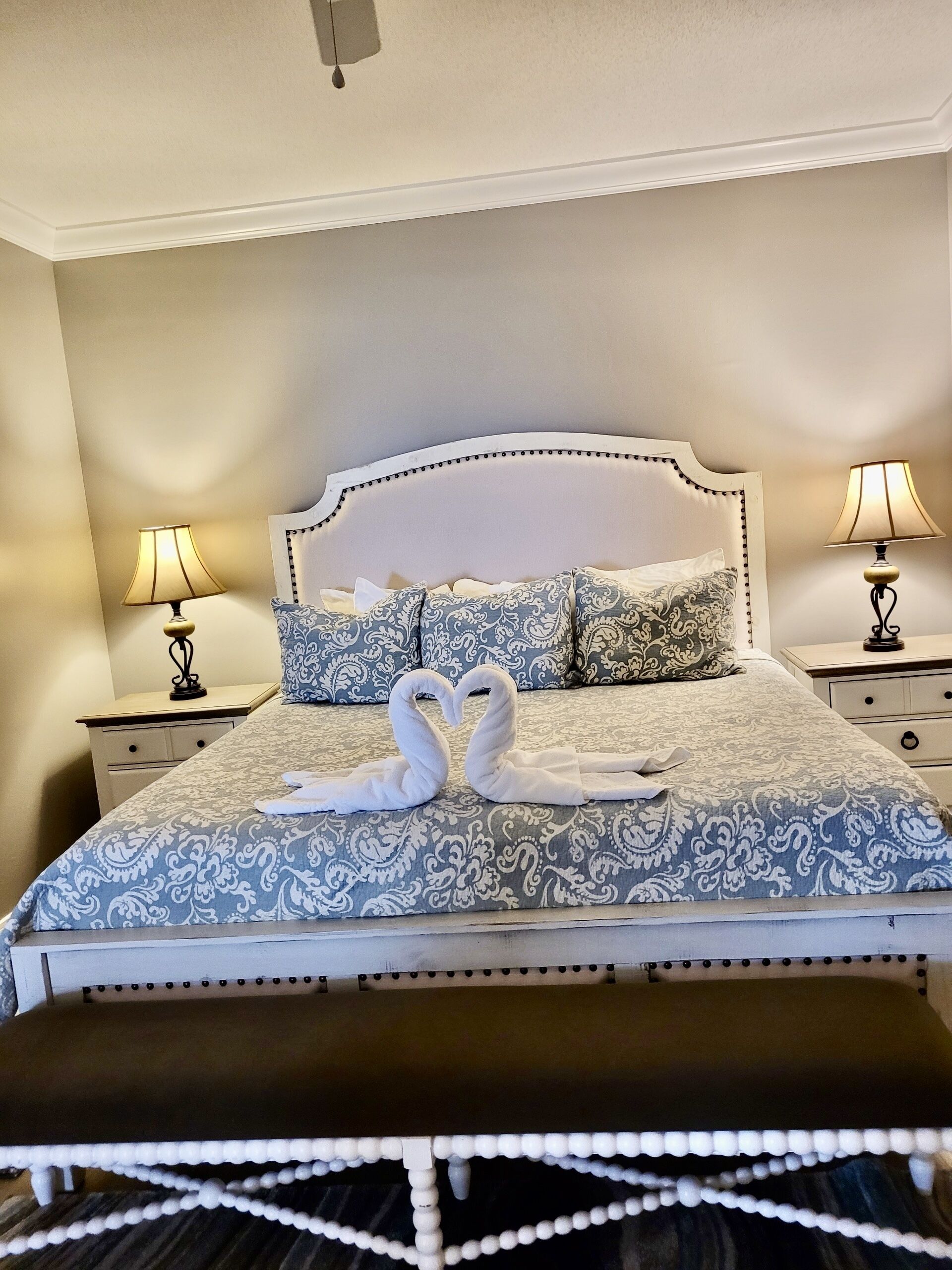 2 Schlafzimmer, Schreibtisch, Bügeleisen/Bügelbrett, WLAN