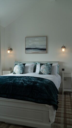 2 bedrooms, iron/ironing board, free WiFi, bed sheets - Beach House Paradise Found WF-Fi, Netflix, Pool,Gym, Pet Friendly close to beach (Filey)