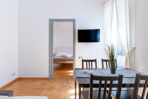 Dining - VG [IMPERIAL FORES ★★★★★] Elegant Apartment (Roma)