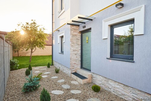 APT 2 CAMERE LUX ZONA LUNEI/COMPLEX - 5 MIN CENTRU