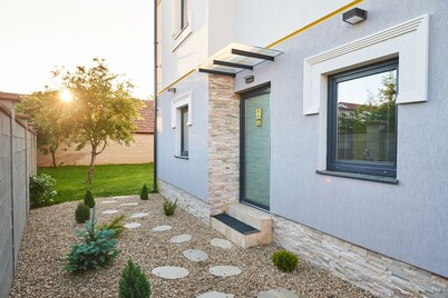 APT 2 CAMERE LUX ZONA LUNEI/COMPLEX - 5 MIN CENTRU