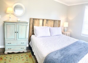 4 soverom, strykejern/-brett, wi-fi (inkludert) og sengetøy