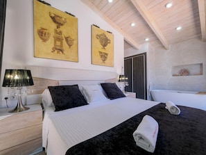 2 bedrooms, free WiFi
