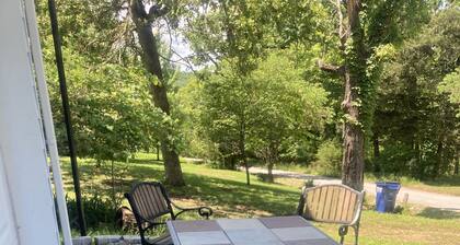 This property is the perfect getaway close to the lake.