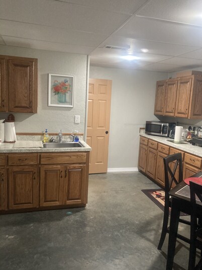 This property is the perfect getaway close to the lake.