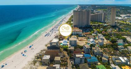 Seaside Palace With Jetted Pool and Game Room